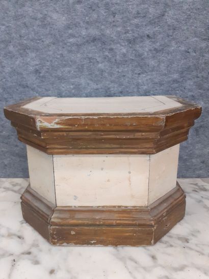 Scole de statue en bois laqué 
20 x 30 x...