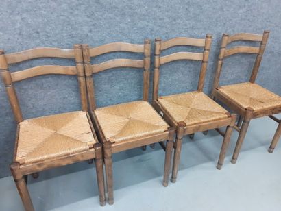 BAUMANN suite de quatre chaises paillées
H...