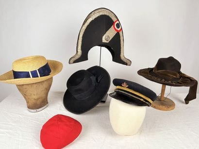 Six chapeaux pour enfant Circa 1920-1950,...