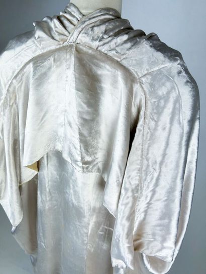 Manteau du soir Djellaba en panne de velours...