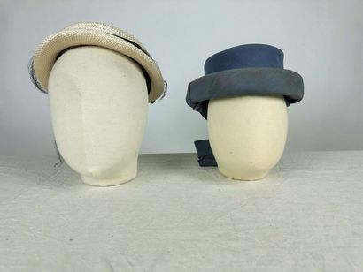 Quatre bibis de mode pour élégante des années...
