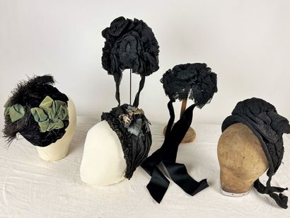 Cinq petit bibis noir de mode pour dame de...