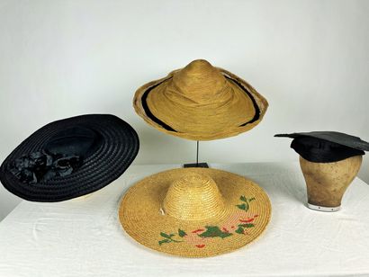 Trois chapeaux de mode pour dame Belle Epoque,...