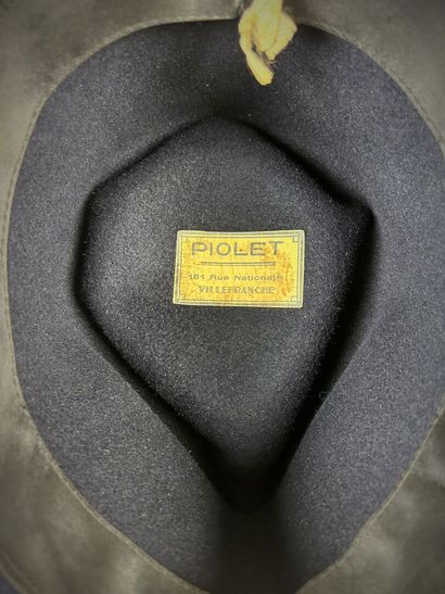 Quatre chapeaux Borsalino et Fedora dont...