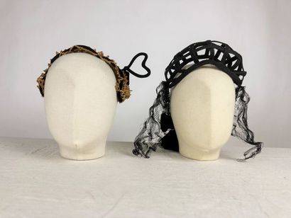 Trois étonnants bibis de mode des années...