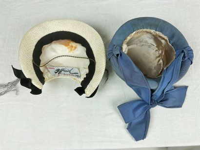 Quatre bibis de mode pour élégante des années...
