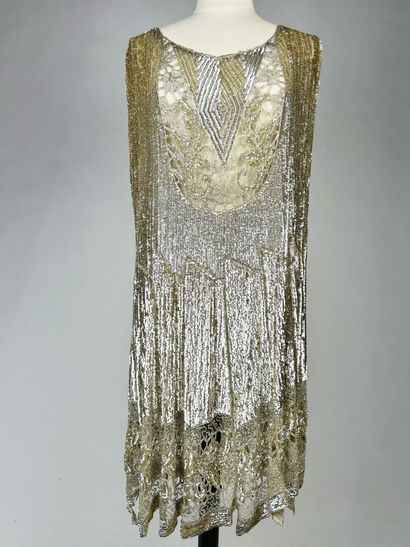 Une robe de bal Art Déco dite Charleston,...