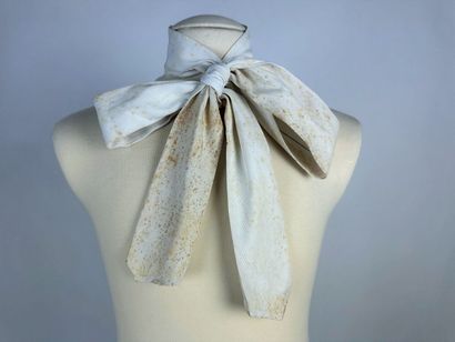 Une veste coloniale ou estivale en drap de...