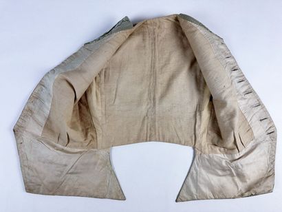 Gilet fin Louis XV retaillé d'époque pour...