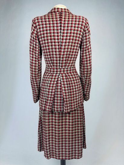 Tailleur jupe en drap de laine tricolore...