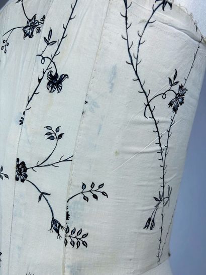 Corsage baleiné d'une robe à l'Anglaise en...