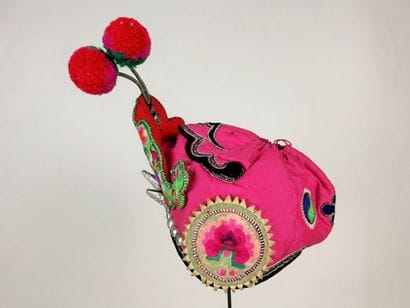 Cinq chapeaux d'enfant pour la villégiature...