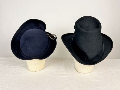 Quatre chapeaux de mode et bibis noir Circa...