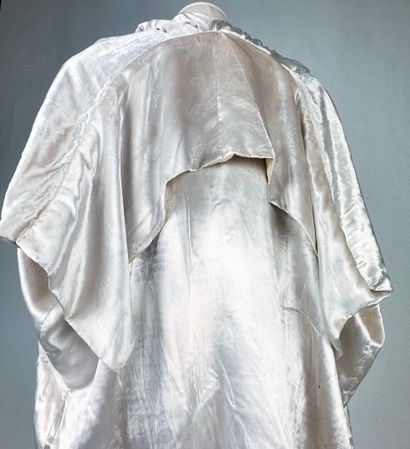 Manteau du soir Djellaba en panne de velours...