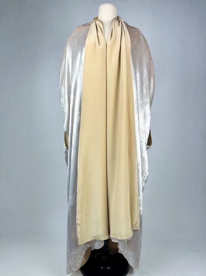 Manteau du soir Djellaba en panne de velours...
