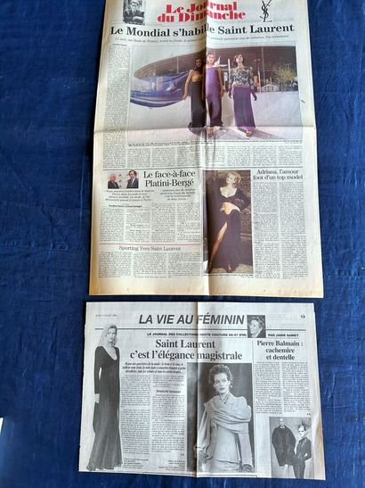 Deux cassettes vidéo et articles de presse...