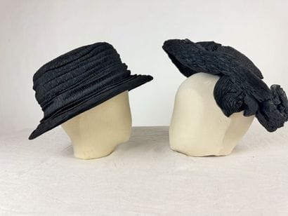Trois chapeaux et un bibi de mode pour dame...