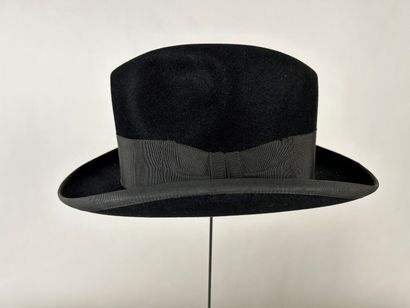 Trois chapeaux Borsalino et Fedora dont deux...