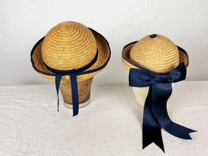 Cinq chapeaux d'enfant pour la villégiature...