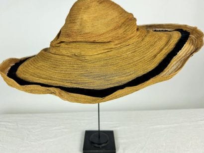 Trois chapeaux de mode pour dame Belle Epoque,...