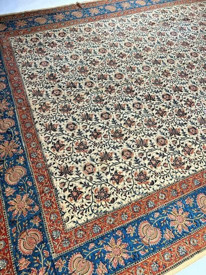 Une nappe en Kalamkari, impression sur coton...