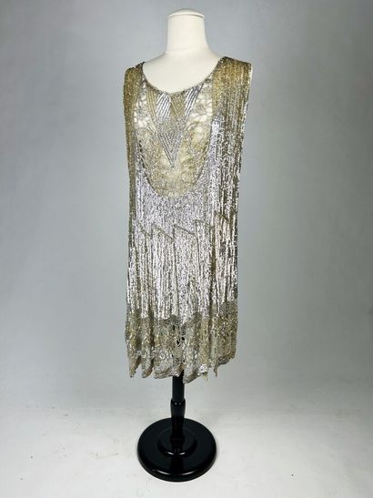 Une robe de bal Art Déco dite Charleston,...