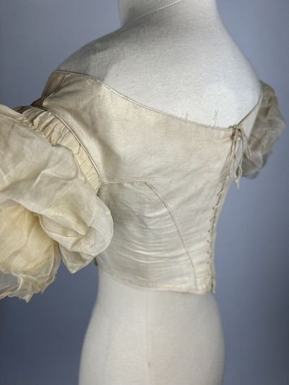 Précieux corsage de bal ou de cérémonie,...
