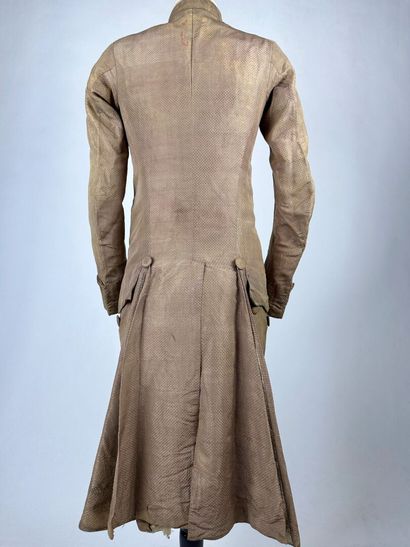 Habit de jour d'un gentilhomme de la période...