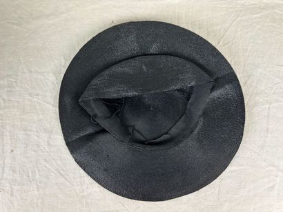 Trois chapeaux de mode pour dame Belle Epoque,...