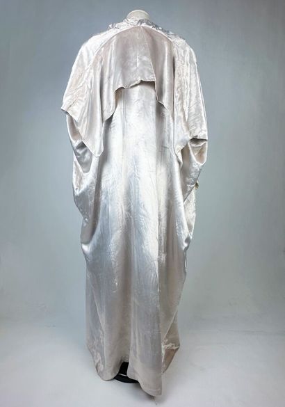 Manteau du soir Djellaba en panne de velours...