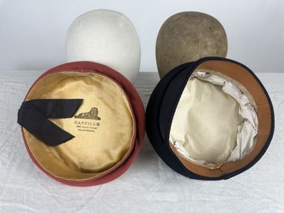 Trois casquettes à la marinière pour le tourisme...