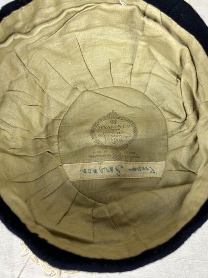 Quatre coiffes, bonnets et bibi Circa 1900-1920,...