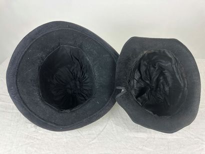 Trois chapeaux de mode en taupe noir peluchée...