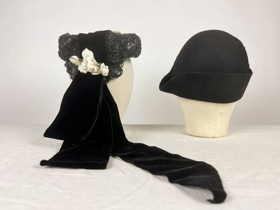 Trois chapeaux et bibis de mode des années...