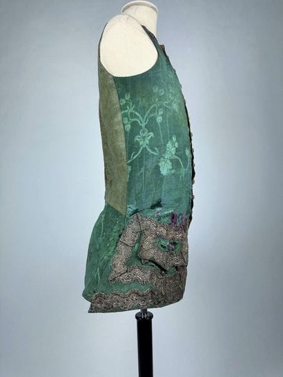 Gilet de cour Rococo période Régence en Gros...