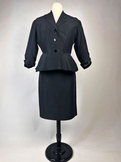 Tailleur jupe Bar en faille lustrée noire,...