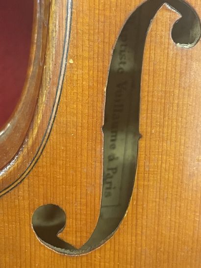 Violon 3/4 signé Jean-Baptiste VUILLAUME,...