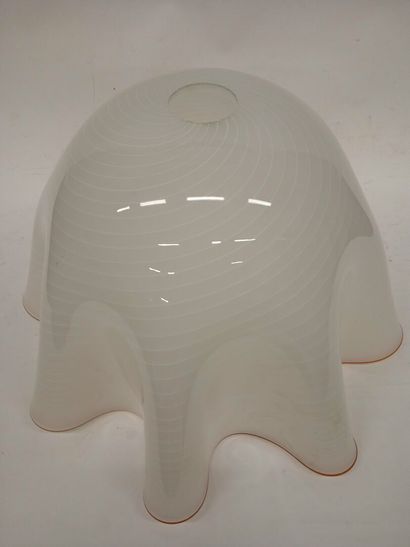 MURANO,
Abat-jour en verre
Hauteur : 30 cm
Diamètre...
