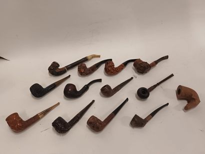 Lot de dix pipes en bruyère de Saint CLa...
