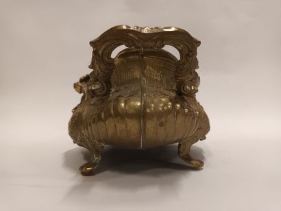Jardinière en bronze de style Louis XV, XIXe...