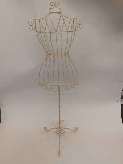 Marotte en fer
H : 99.5 cm