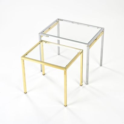BELGACHROME 

Suite de deux tables gigognes...