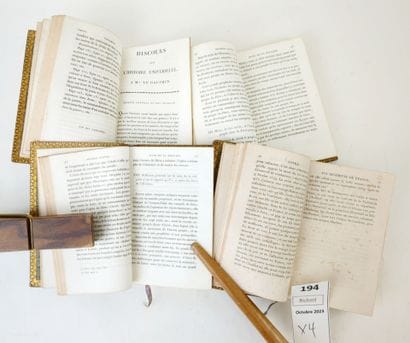 [Reliure]. BOSSUET. Discours sur l'Histoire...