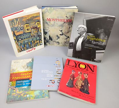 [Lyon]. Réunion de 5 volumes in-4 reliés...