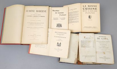 [Cuisine]. Réunion de 5 volumes (accds) :
1/...