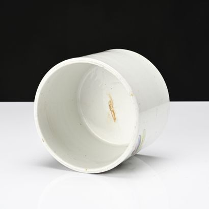 Chine, époque Qing 
Bitong en porcelaine...