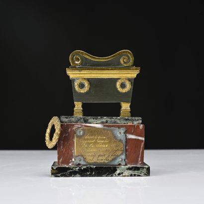 Tombeau de l'Empereur en marbre en bronze...