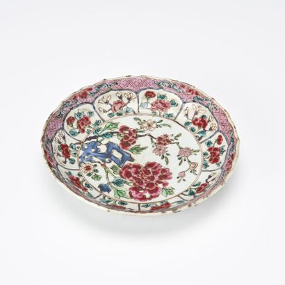 Chine, XVIIIe siècle, 
Coupe en porcelaine...