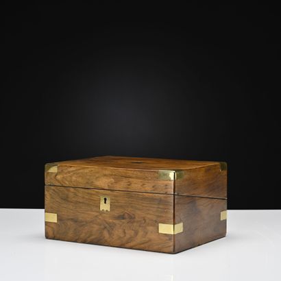 Ecritoire de voyage en bois de placage et...