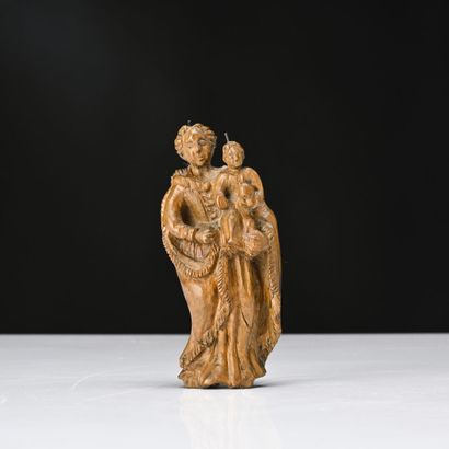 Vierge à l'Enfant en buis sculpté
18ème siècle
H...